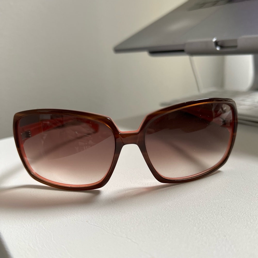 Oliver Peoples OTPI brown and pink frames with brown gradient lens